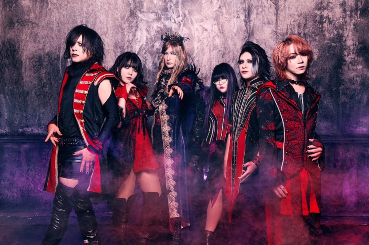 108073 S-thumb-1200xauto-